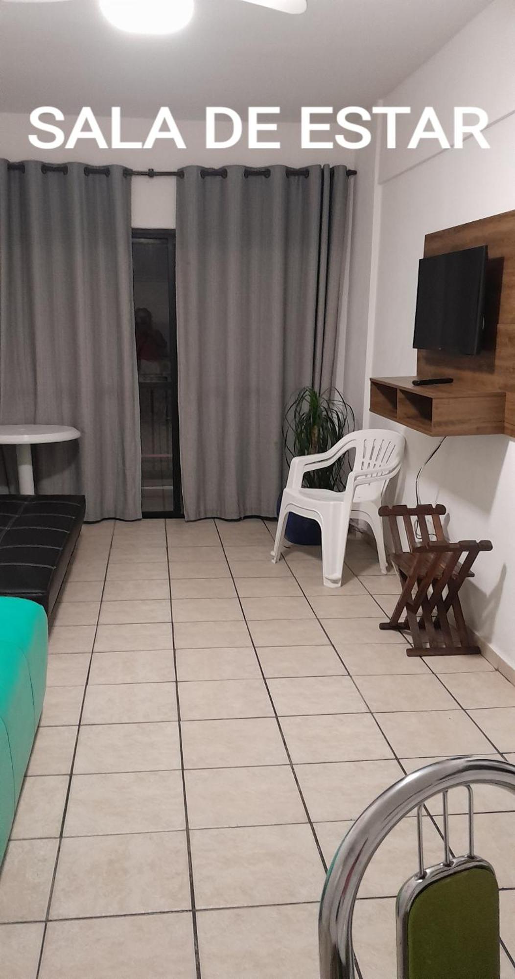 500M Da Praia, Predio Cm Piscina, 1Garagem, Wi-Fi 300 Mbps, Centro De Guaruja, Proximo A Praia E Comercio, Horarios Check-In E Check-Out Flexiveis, Churrasqueira, Экстерьер фото