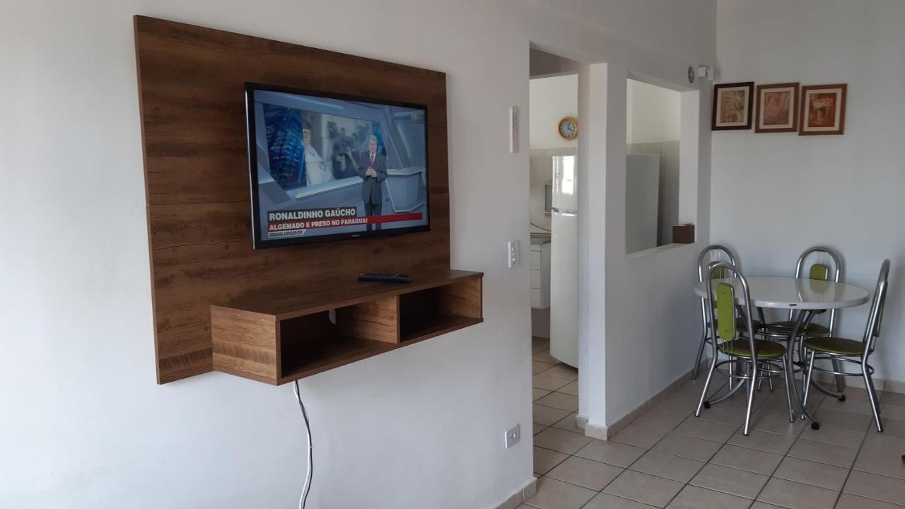 500M Da Praia, Predio Cm Piscina, 1Garagem, Wi-Fi 300 Mbps, Centro De Guaruja, Proximo A Praia E Comercio, Horarios Check-In E Check-Out Flexiveis, Churrasqueira, Экстерьер фото